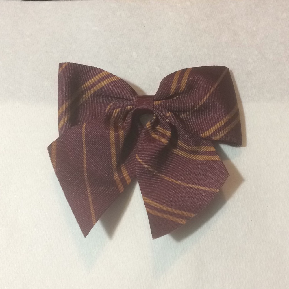 3/$23 Authentic Harry Porter hair clip